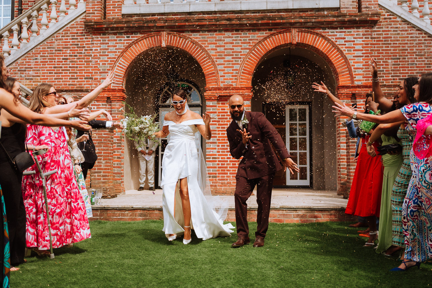 SANT FFRAED HOUSE WEDDING PHOTOGRAPHY 017 SANT FFRAED HOUSE WEDDING PHOTOGRAPHY 017